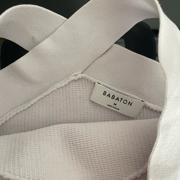 Aritzia Babaton Cropped Sculpture Knit Criss Cross Tank - Picture 5 of 9